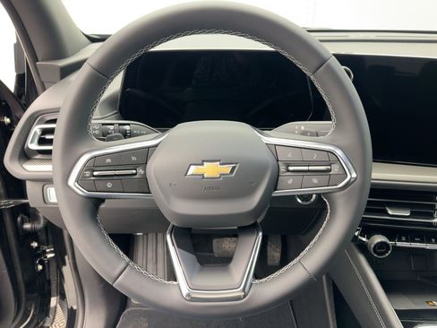 New 2026 Chevrolet Traverse LT image 17