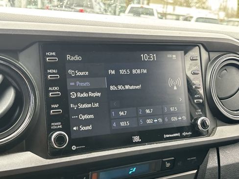 Used 2021 Toyota Tacoma TRD Sport image 17