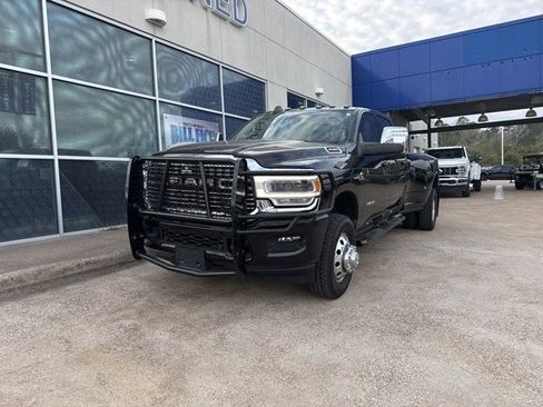 Used 2024 RAM 3500 Laramie image 4