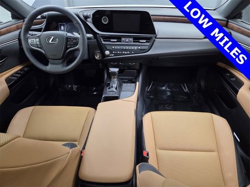 Used 2022 Lexus ES 350 w/ Premium Package image 21