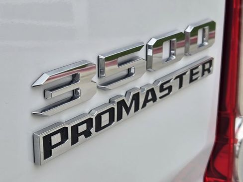 Used 2025 RAM ProMaster 3500 w/ Convenience Group FWD image 9