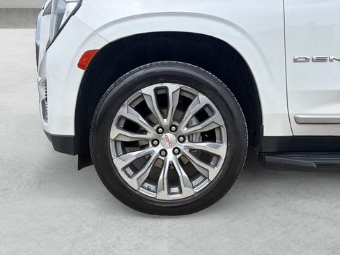 Used 2021 GMC Yukon Denali AWD/4WD image 23