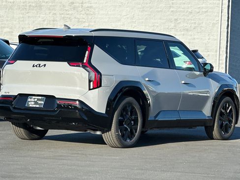 New 2026 Kia EV9 Land image 4