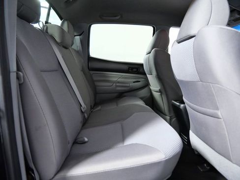 Used 2013 Toyota Tacoma 4x4 Double Cab w/ TRD Off-Road Pkg image 14