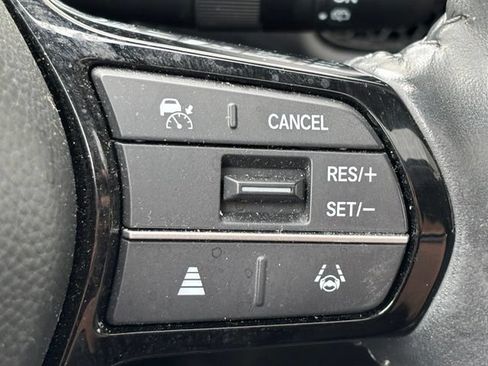 Used 2024 Honda HR-V EX-L image 15