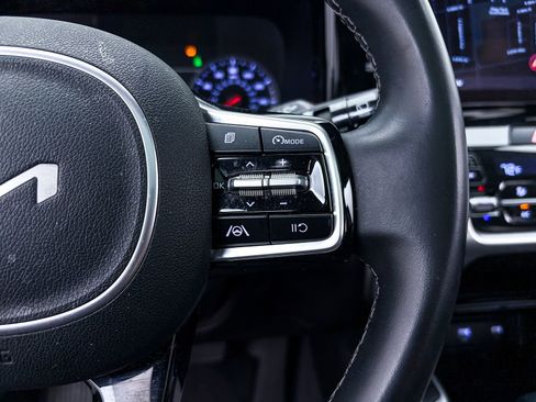 Used 2022 Kia Sorento S w/ Panoramic Sunroof Package image 32