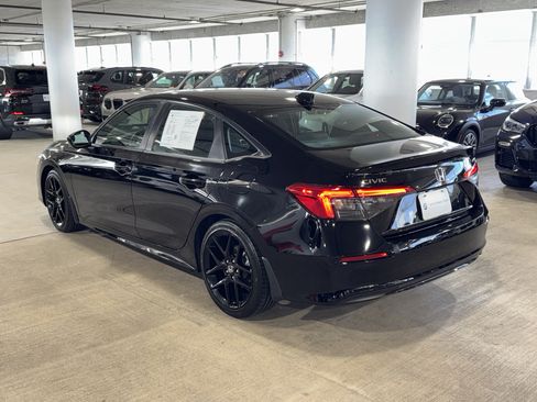 Used 2024 Honda Civic Sport image 6