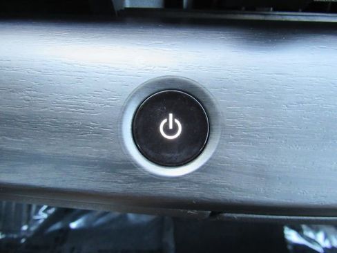 Used 2024 Nissan Ariya FWD image 39