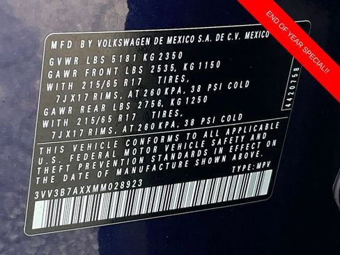 Used 2021 Volkswagen Tiguan SE image 21