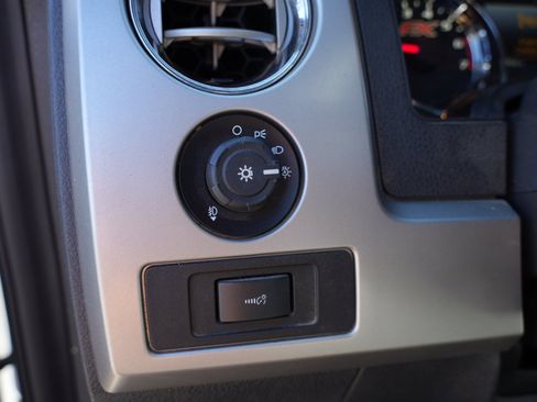 Used 2014 Ford F150 FX4 w/ Equipment Group 402A Luxury image 29