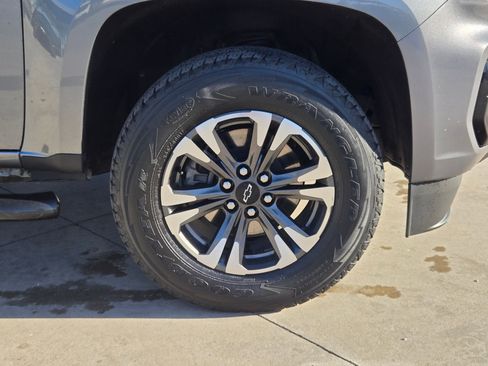 Used 2022 Chevrolet Colorado Z71 image 31