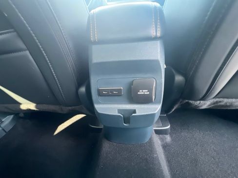 Used 2025 Ford Maverick Tremor AWD/4WD image 16