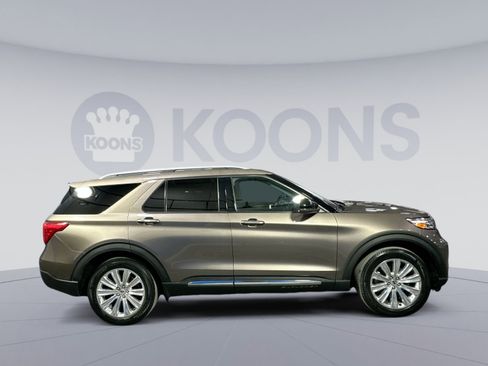 Used 2021 Ford Explorer Limited w/ Equipment Group 301A image 8