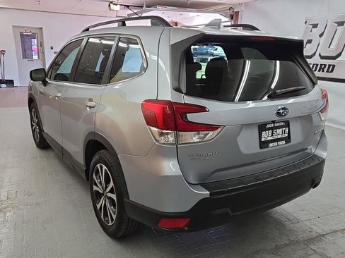 Used 2019 Subaru Forester Limited w/ Popular Package #3 image 4