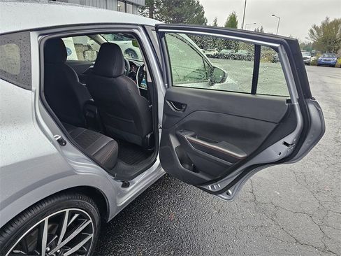 Used 2024 Subaru Impreza 2.0i Sport image 12