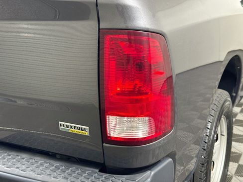 Used 2018 RAM 1500 Tradesman w/ Popular Equipment Group RWD image 33