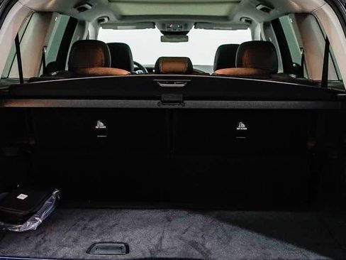 Used 2026 Mercedes-Benz GLS 450 4MATIC image 29
