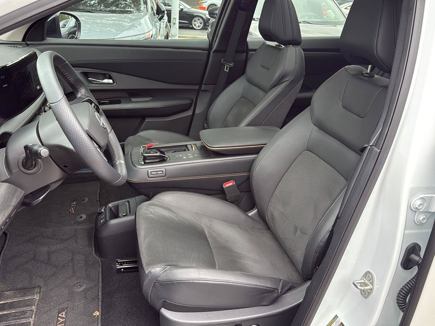 Certified 2024 Nissan Ariya AWD image 15