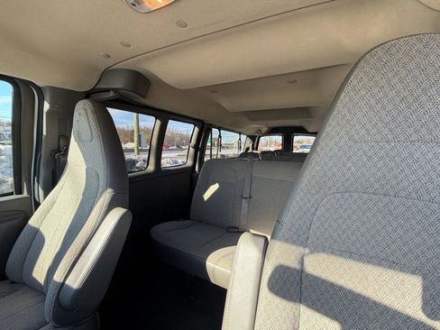 Used 2023 Chevrolet Express 3500 LS image 18