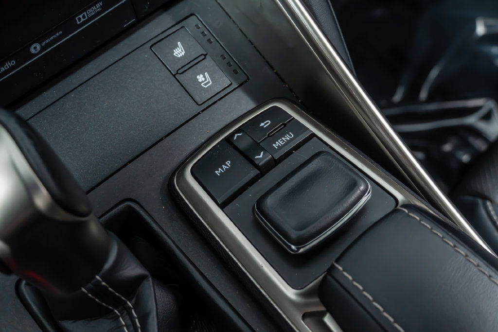 Used 2020 Lexus IS 350 F Sport w/ F Sport Package AWD/4WD image 27