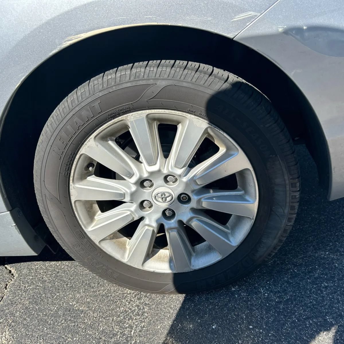 Used 2011 Toyota Sienna Limited AWD/4WD image 18
