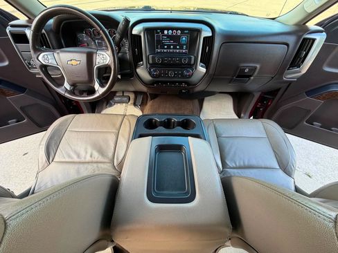 Used 2015 Chevrolet Silverado 1500 LT w/ Texas Edition, 1LT Trim RWD image 18