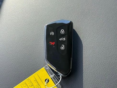 New 2026 Volkswagen Atlas Cross Sport SEL R-Line image 15