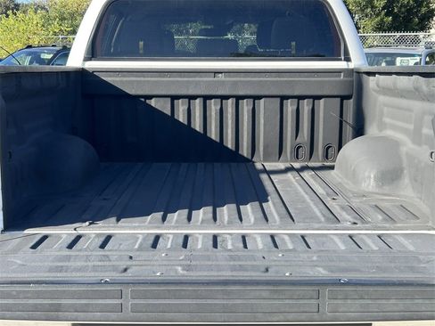 Used 2018 Toyota Tundra SR5 image 13