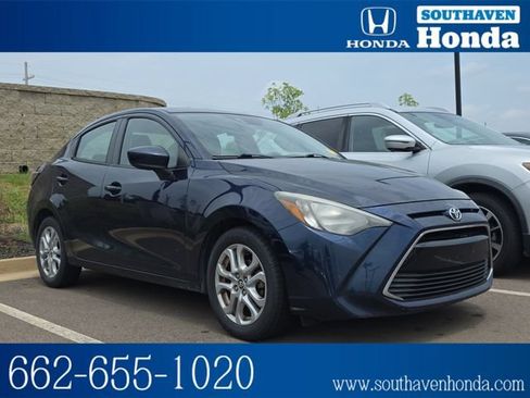 Used 2018 Toyota Yaris iA FWD image 1