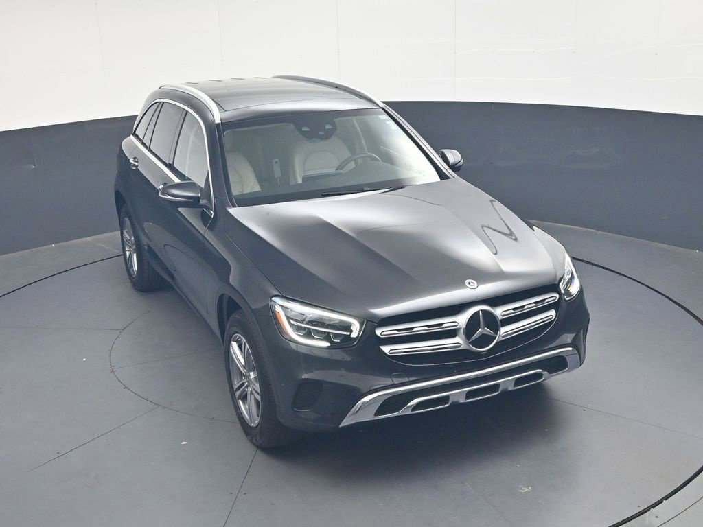 Used 2022 Mercedes-Benz GLC 300 4MATIC w/ Driver Assistance Package image 32
