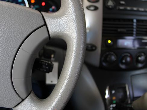 Used 2008 Toyota Sienna LE FWD image 9