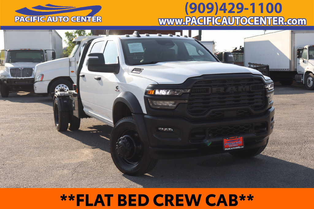Used 2026 RAM 5500 Tradesman AWD/4WD image 1