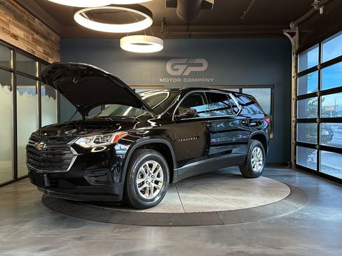 Used 2020 Chevrolet Traverse LS AWD/4WD image 25
