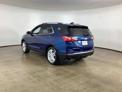 Used 2020 Chevrolet Equinox Premier AWD/4WD image 9