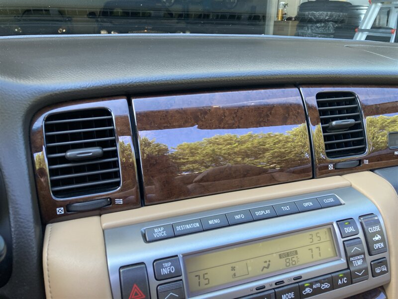Used 2007 Lexus SC 430 Convertible RWD image 24