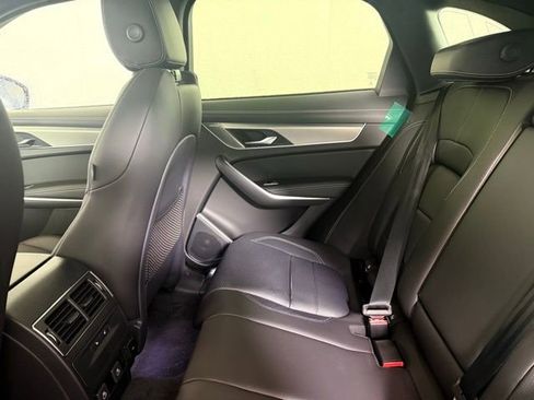 Used 2025 Jaguar F-PACE R-Dynamic S image 27