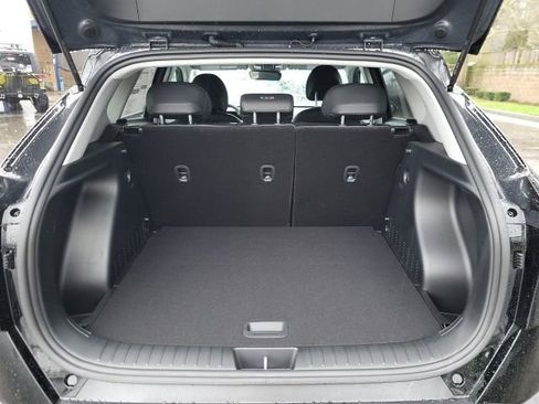 New 2026 Hyundai Kona SEL Premium image 5