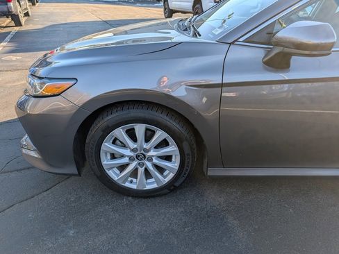 Certified 2018 Toyota Camry LE image 2