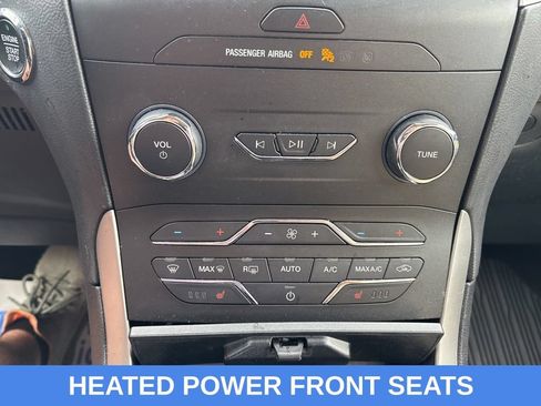 Used 2020 Ford Edge SEL w/ Convenience Package AWD/4WD image 3