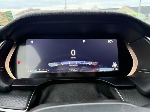 Used 2023 Jeep Grand Cherokee L Laredo image 16