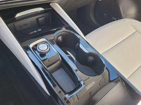 New 2026 Buick Envision Avenir image 33