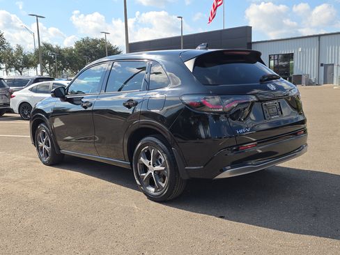 Used 2023 Honda HR-V EX-L image 6