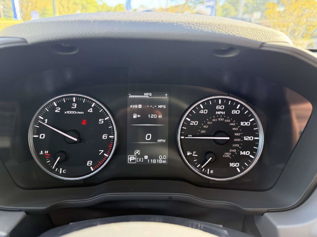 Used 2024 Subaru Crosstrek 2.0i Premium AWD/4WD image 35