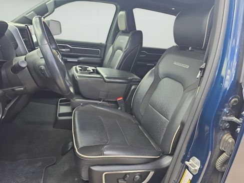 Used 2023 RAM 1500 Laramie AWD/4WD image 37