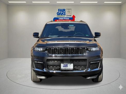 New 2025 Jeep Grand Cherokee L Limited w/ Luxury Tech Group II AWD/4WD image 3