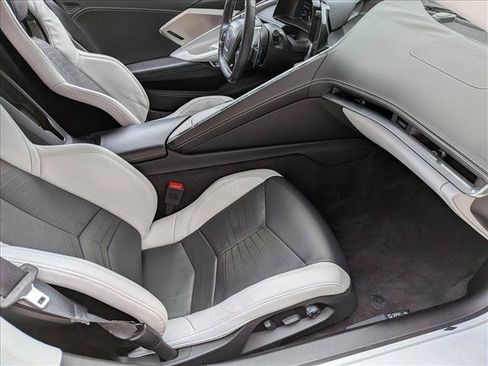 Used 2023 Chevrolet Corvette Stingray Premium Conv w/ Z51 Performance Package RWD image 20