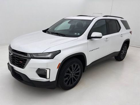 Used 2023 Chevrolet Traverse RS AWD/4WD image 8