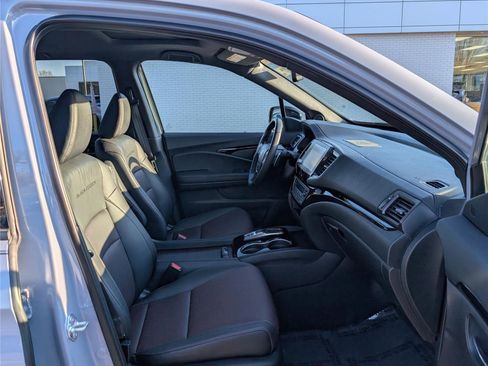 Used 2022 Honda Ridgeline Black Edition image 10