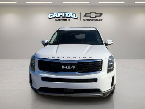Used 2022 Kia Telluride EX w/ EX Premium Package image 8