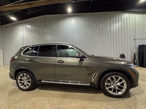 Used 2021 BMW X5 xDrive40i w/ Convenience Package AWD/4WD image 7
